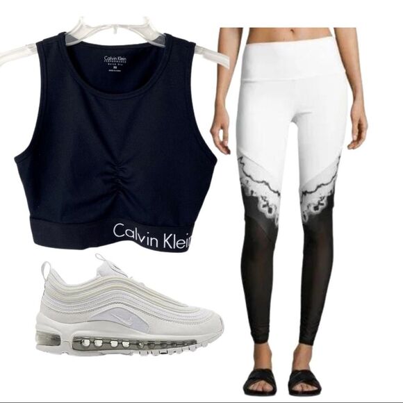 Calvin Klein | Performance Quick Dry Sports Bra (XS) - Picture 2 of 7